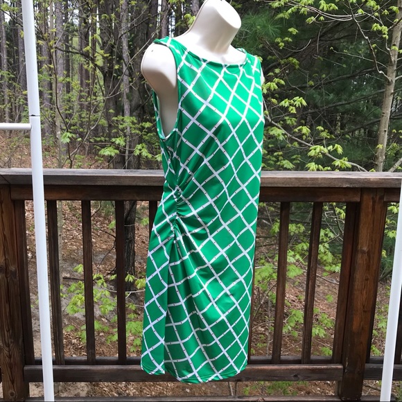 Haley & The Hound green bamboo pattern stretchy sundress, sml - Picture 1 of 7